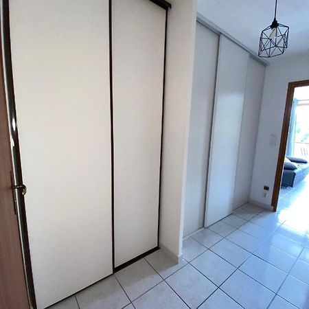 Appartement Situe A Cote Du Lac De Serre Poncon Saint-Sauveur  Exterior foto
